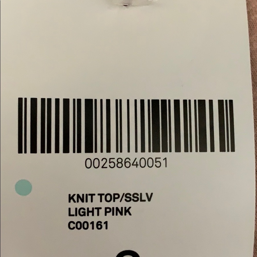 Pink tshirt - Picture 2 of 2